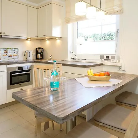 Strandhaus Whg Nr 1 Meer Strand Und Design In Apartment