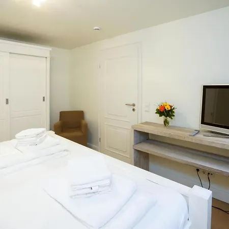 Strandhaus Whg Nr 1 Meer Strand Und Design In Wenningstedt-Braderup
